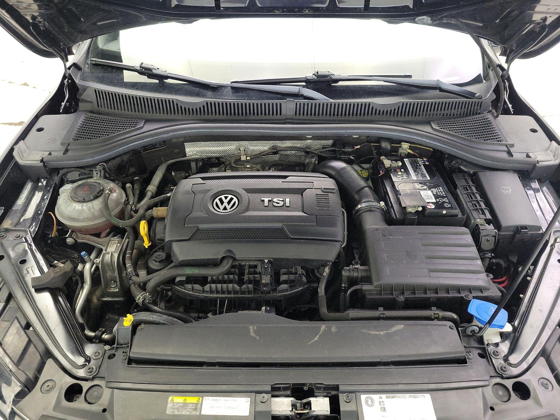 Thumbnail: 2019 Volkswagen Jetta - 20