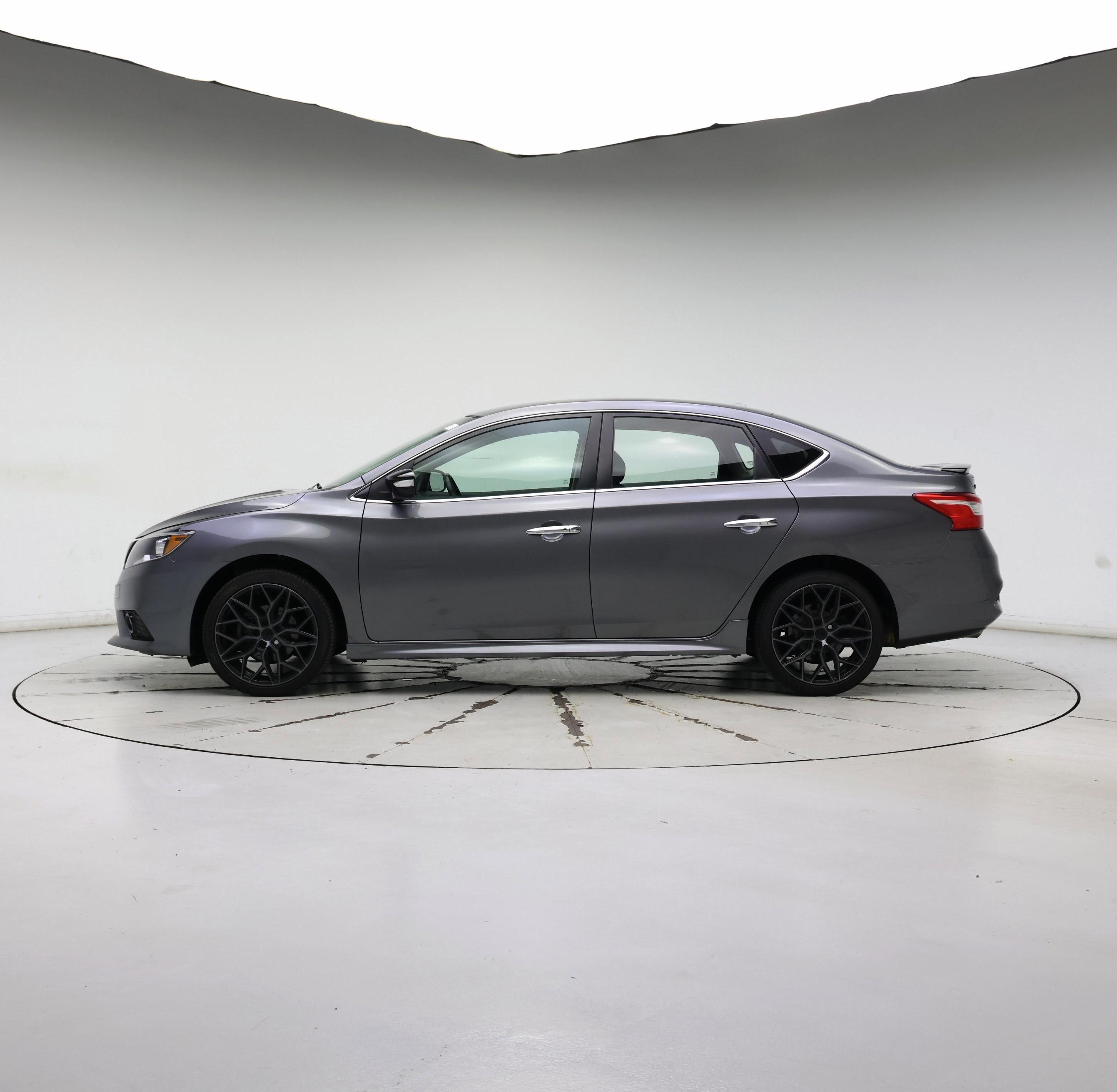 Thumbnail: 2018 Nissan Sentra - 3
