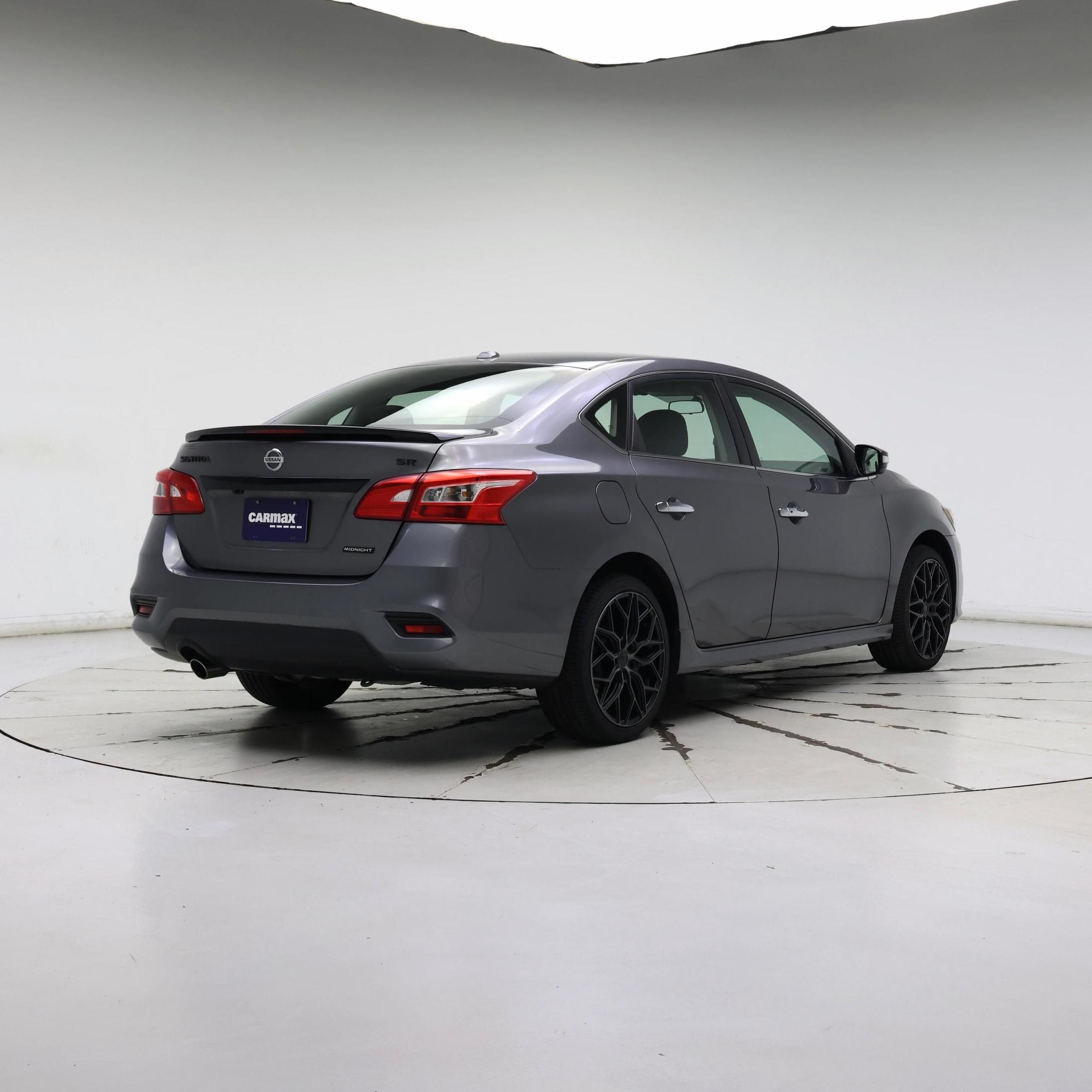 Thumbnail: 2018 Nissan Sentra - 8