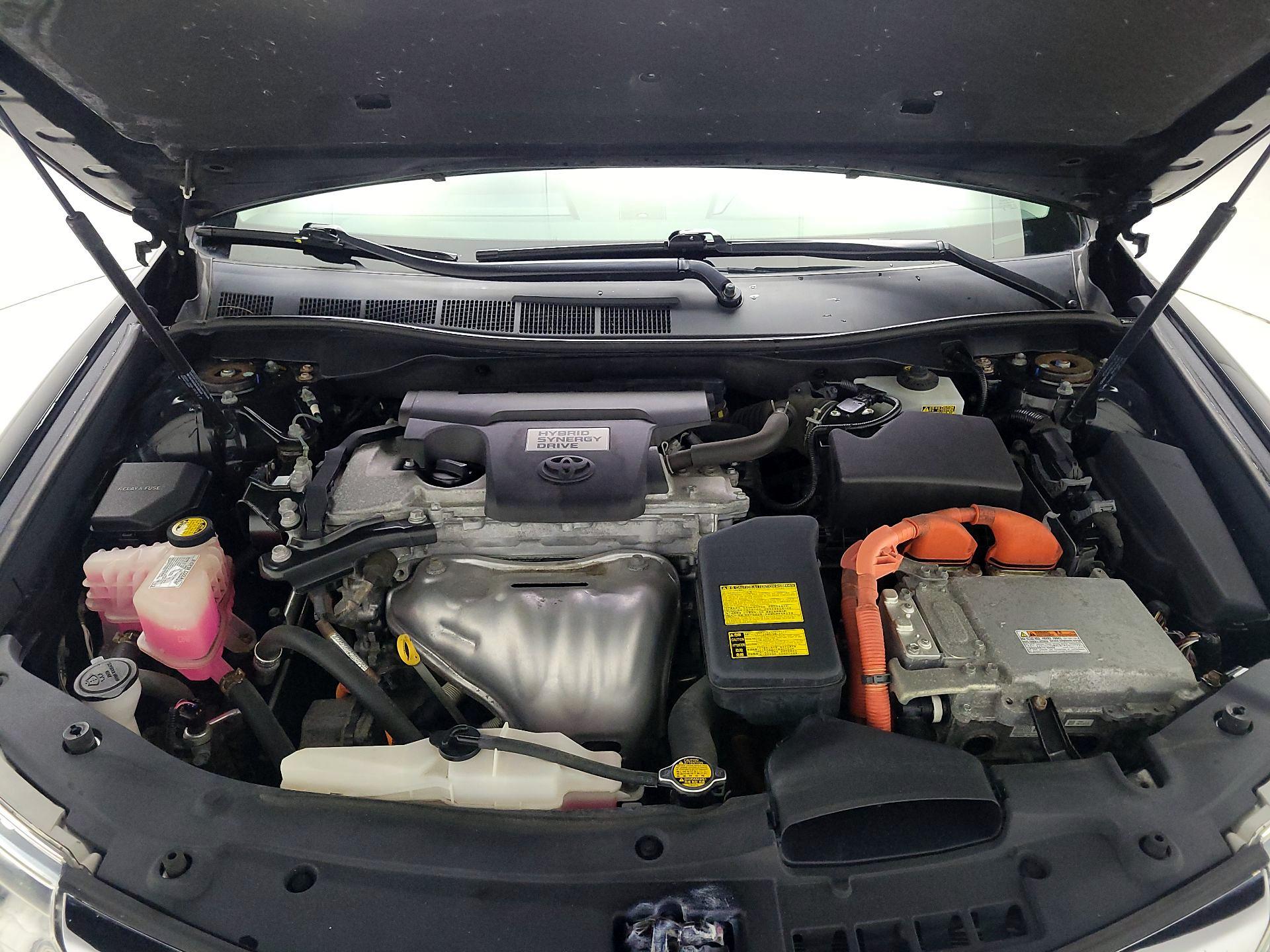 Thumbnail: 2014 Toyota Camry - 20