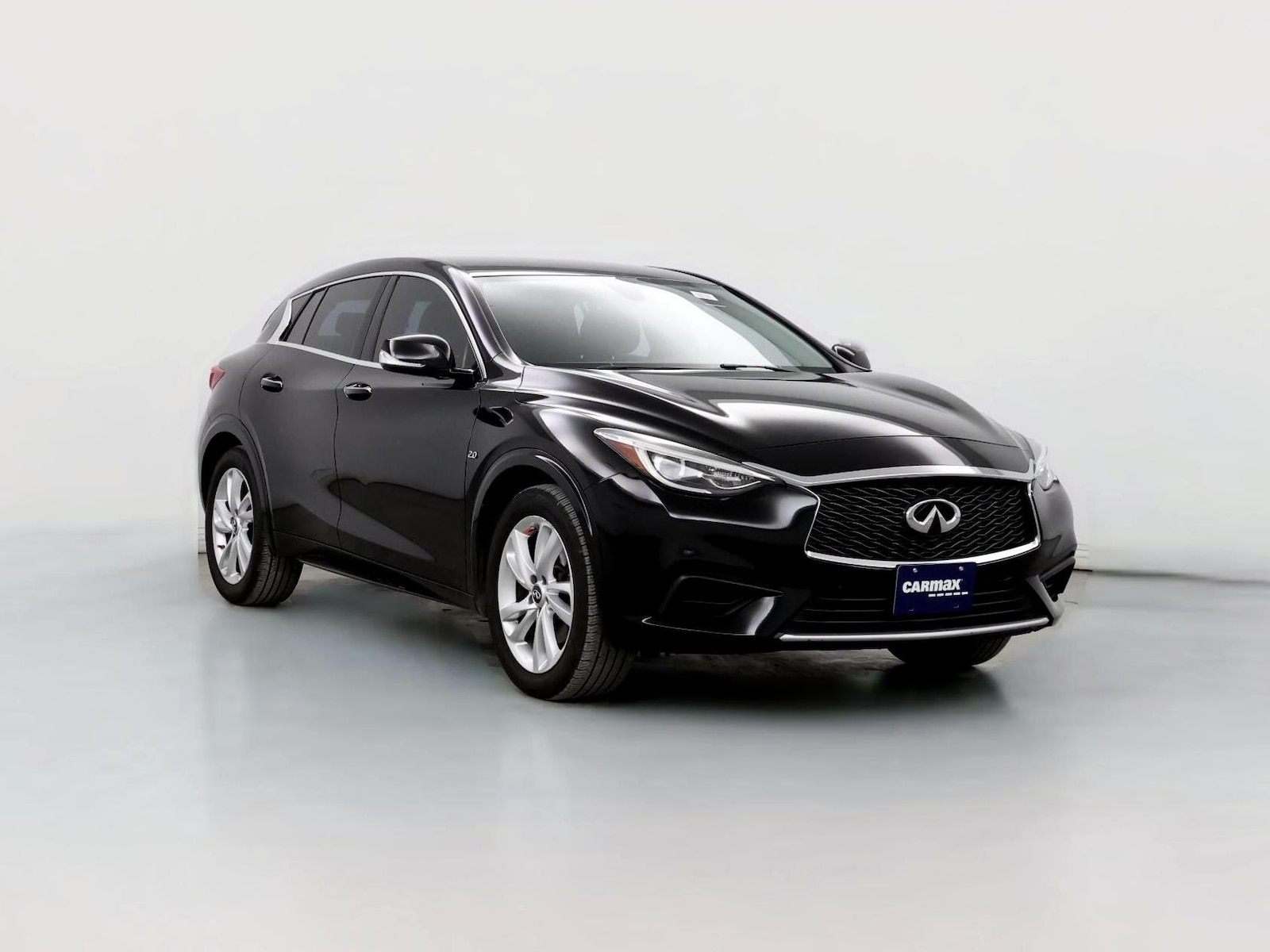 2017 INFINITI QX30
