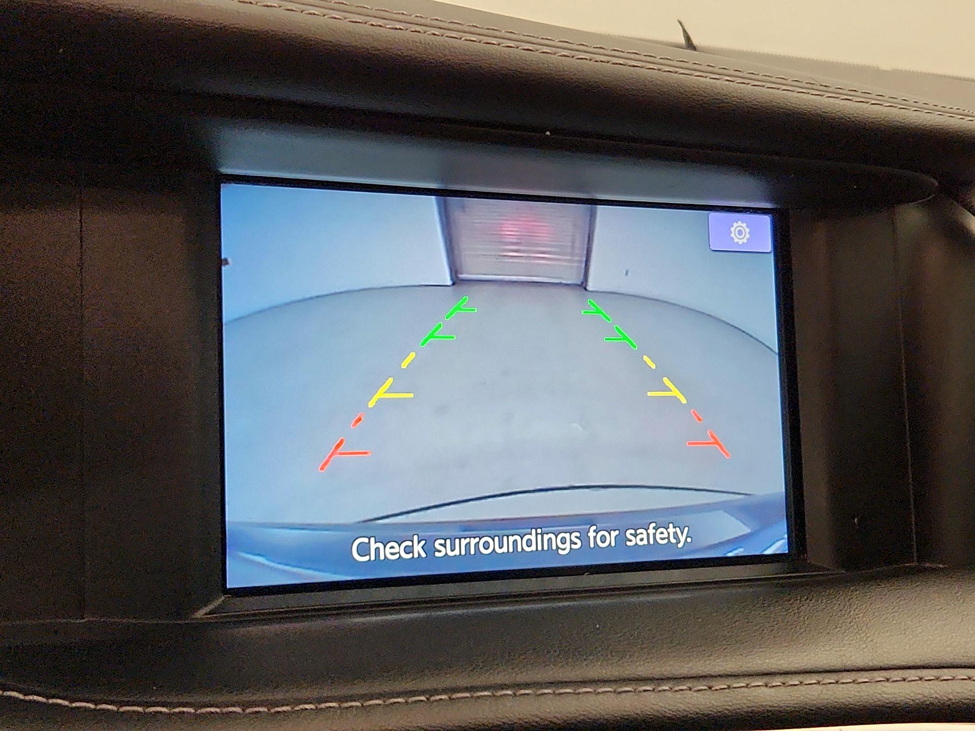 Thumbnail: 2017 INFINITI QX30 - 14