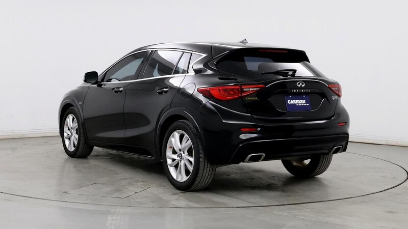 2017 INFINITI QX30  2