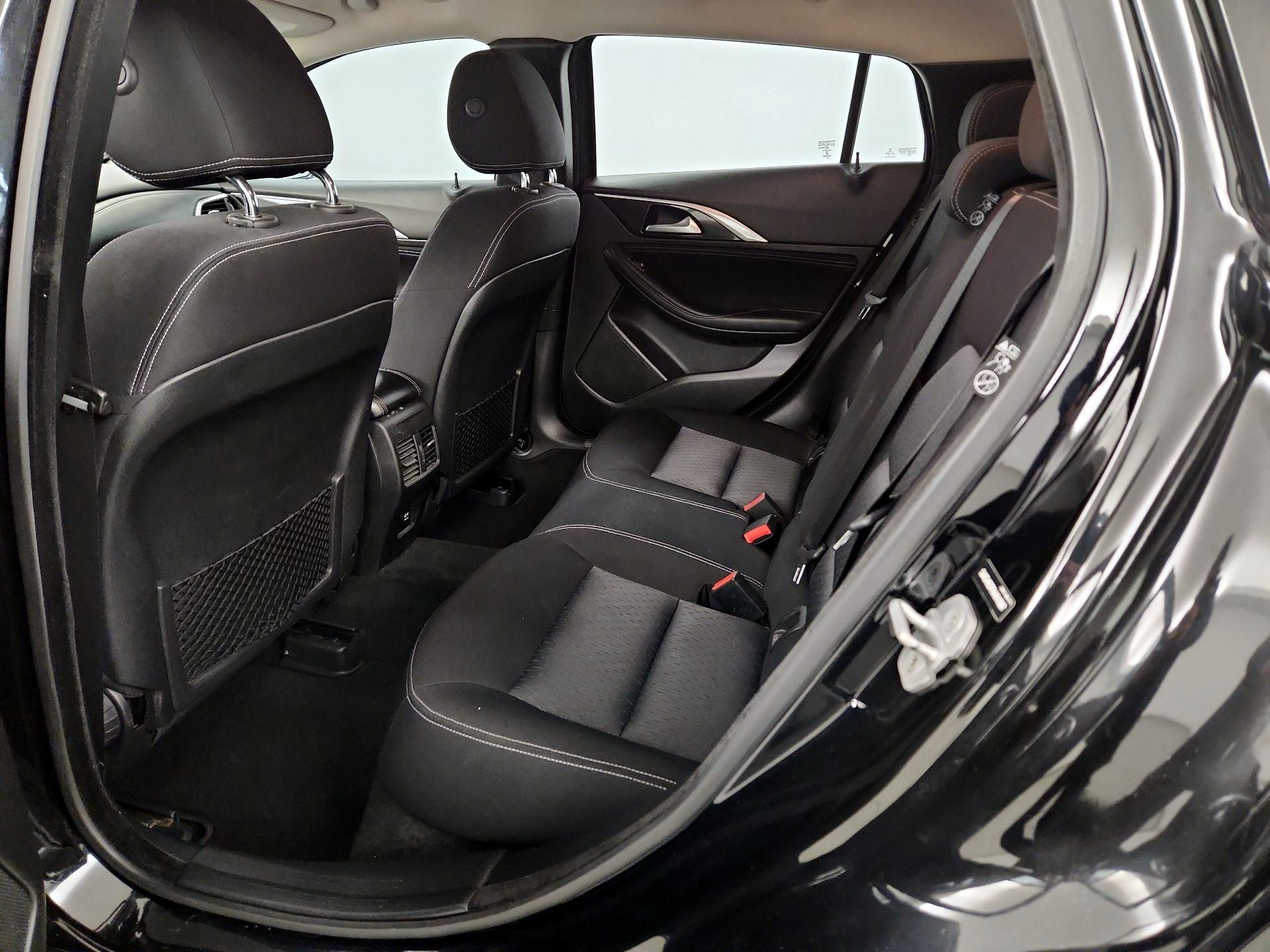 Thumbnail: 2017 INFINITI QX30 - 19