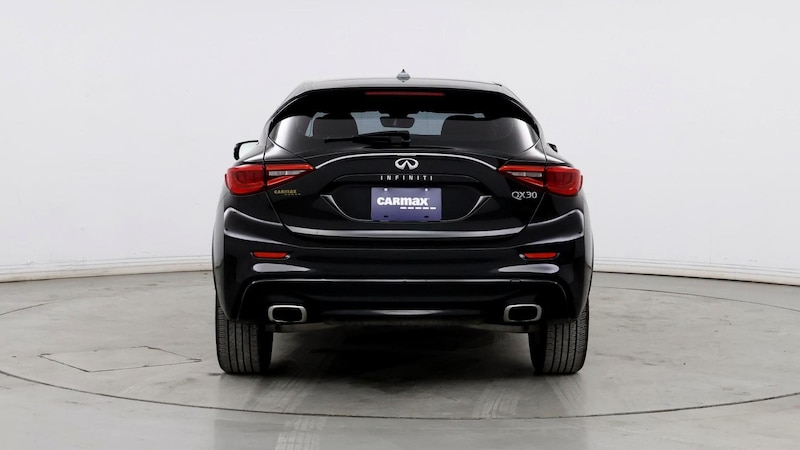 2017 INFINITI QX30  6