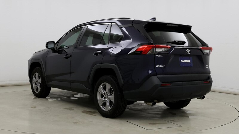 2022 Toyota RAV4 XLE 2