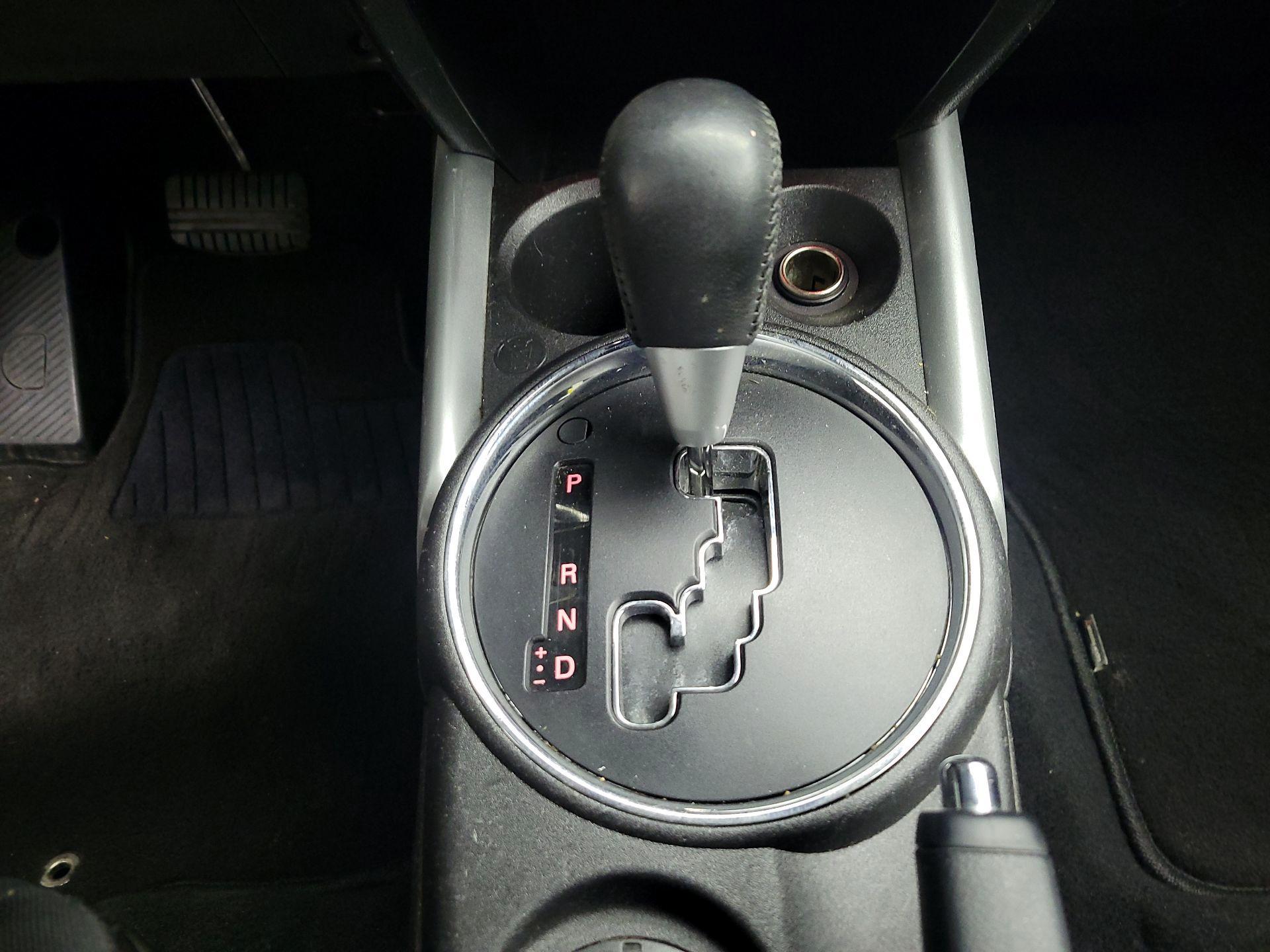 Thumbnail: 2014 Mitsubishi Outlander Sport - 17