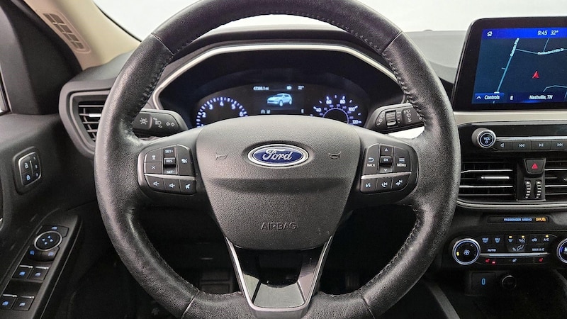 2020 Ford Escape SEL 10