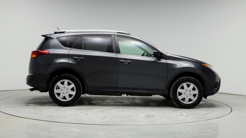 2013 Toyota RAV4 LE 7