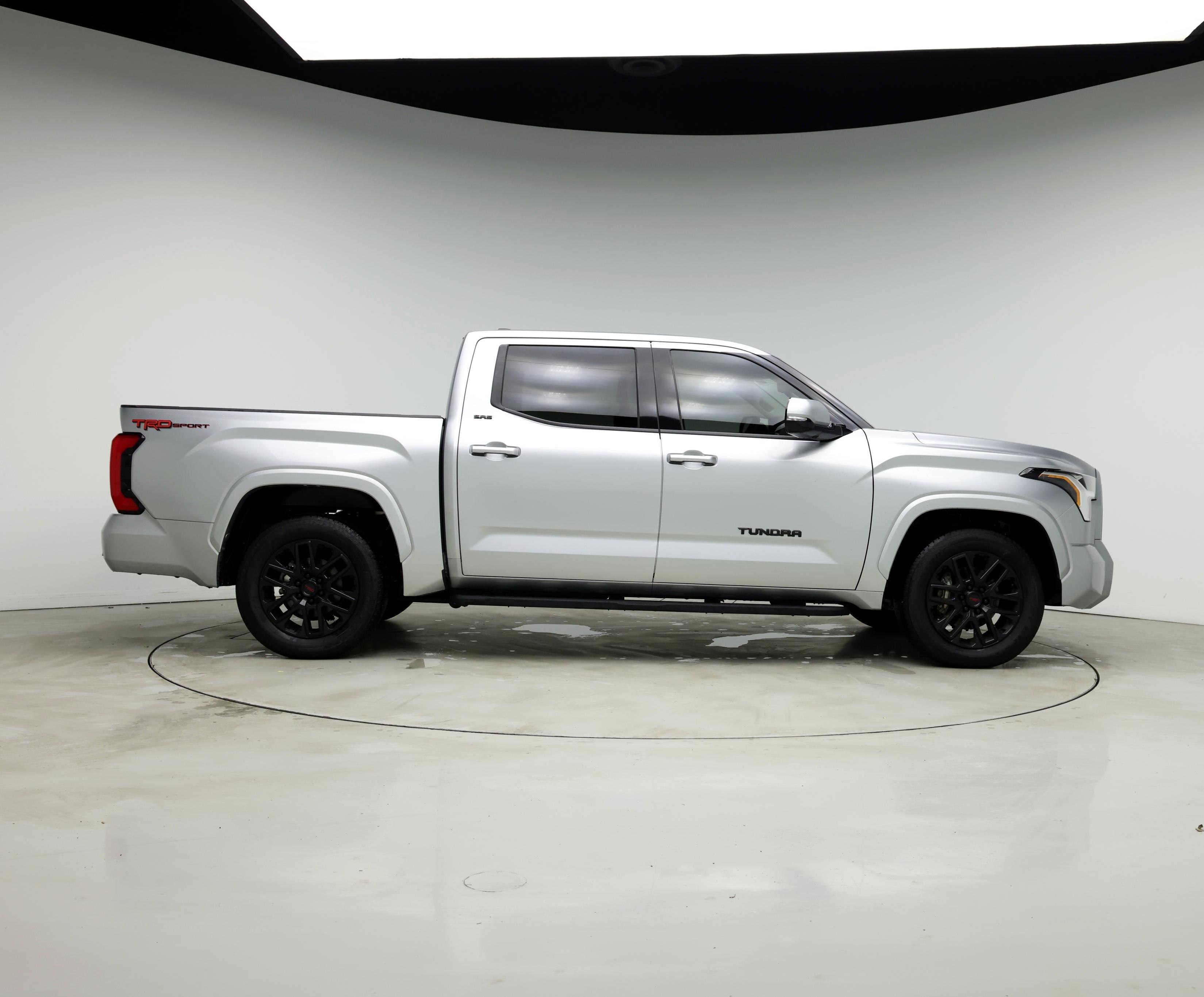 Thumbnail: 2022 Toyota Tundra - 7