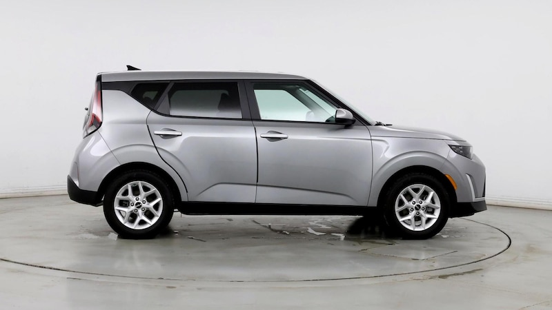 2023 Kia Soul LX 7