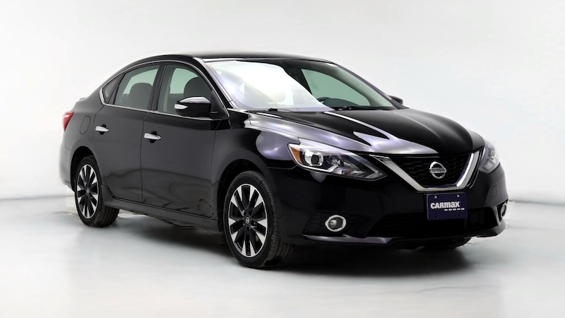 2019 Nissan Sentra SR Hero Image