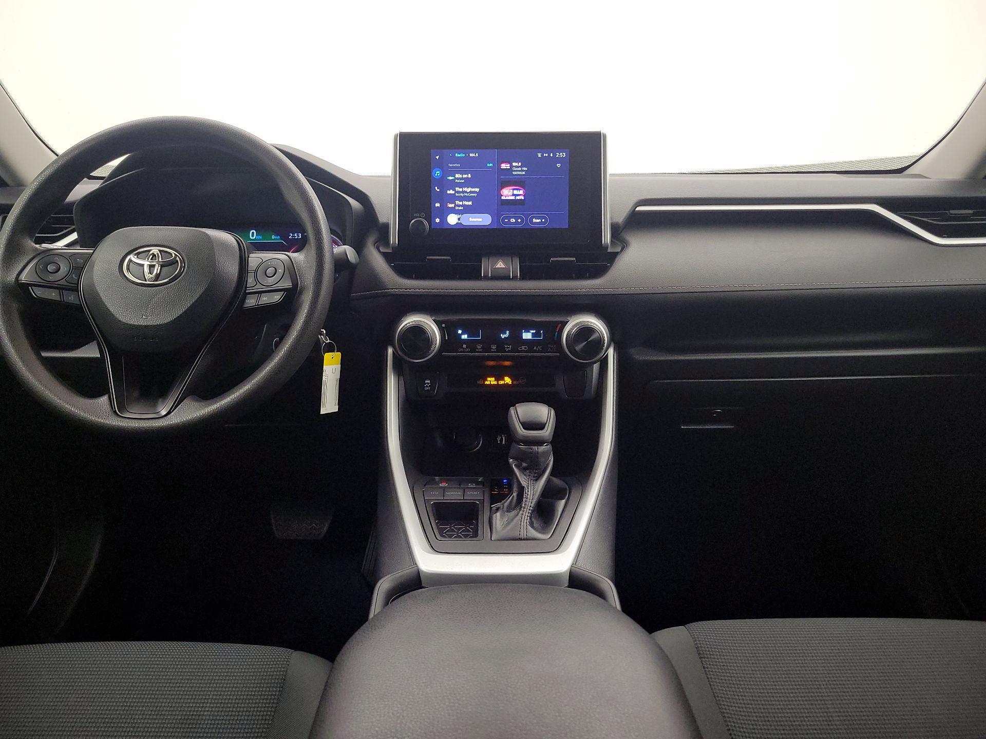 Thumbnail: 2023 Toyota RAV4 - 9