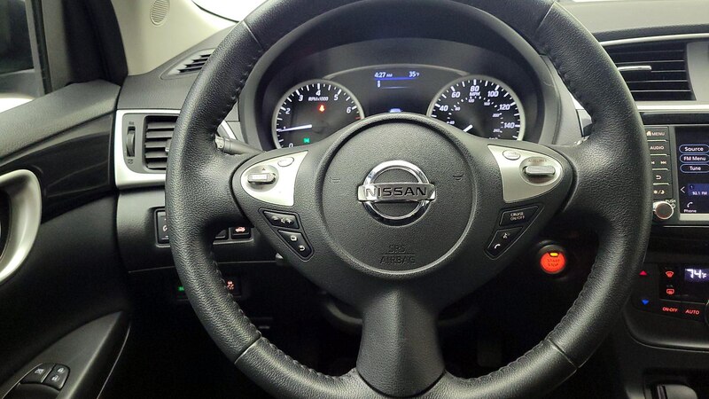 2019 Nissan Sentra SV 10