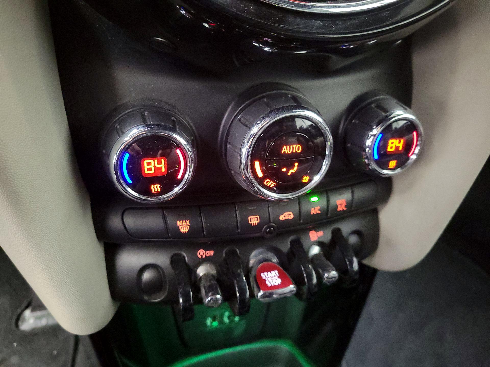 Thumbnail: 2017 MINI Cooper - 15