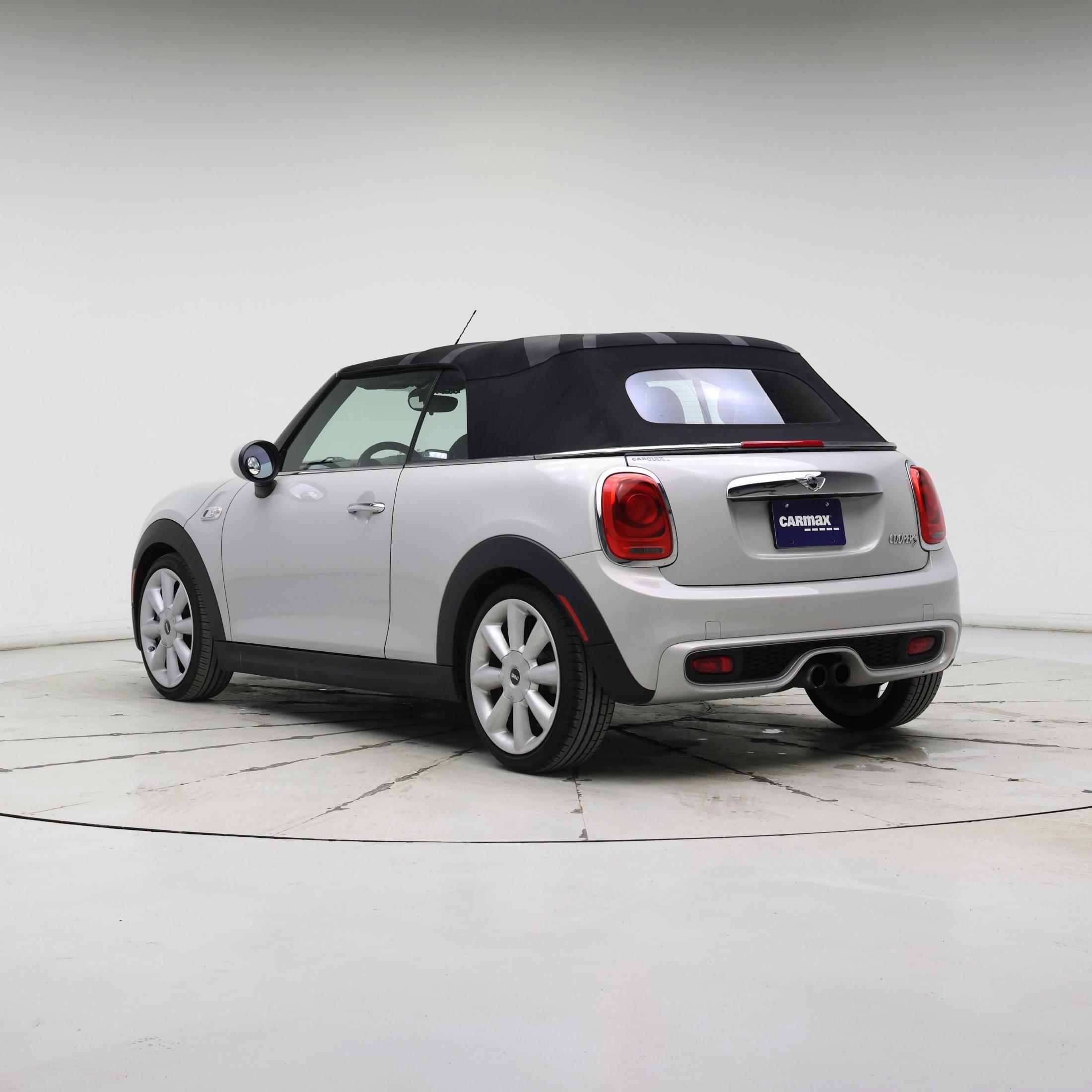 Thumbnail: 2017 MINI Cooper - 2