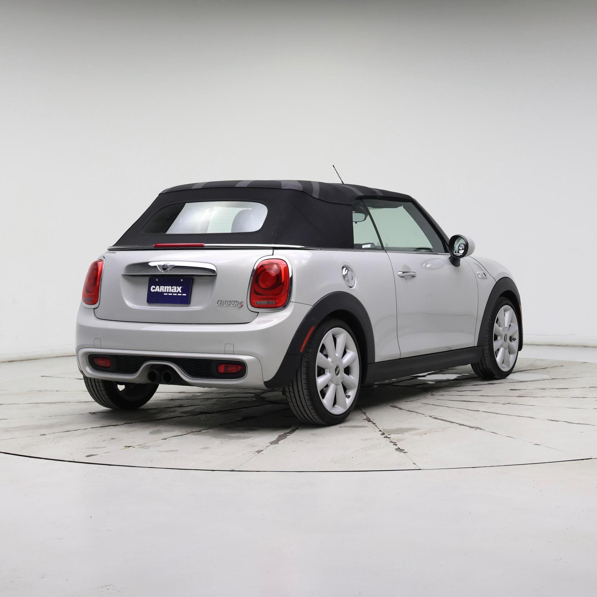 Thumbnail: 2017 MINI Cooper - 8