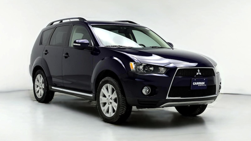 2013 Mitsubishi Outlander SE Hero Image