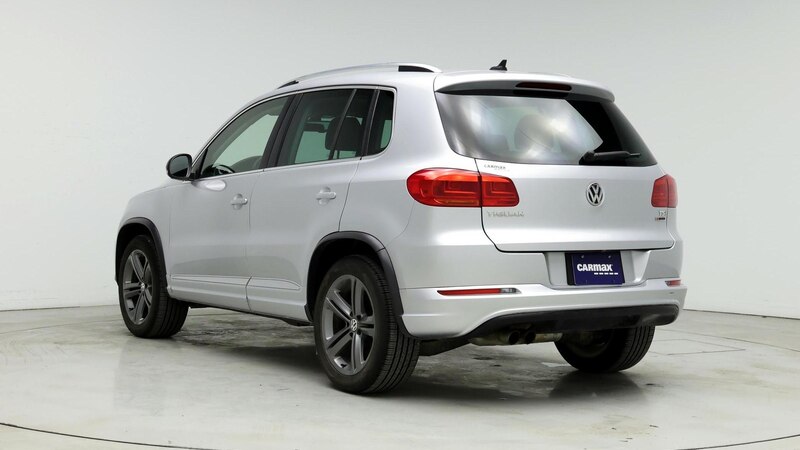 2017 Volkswagen Tiguan Sport 2