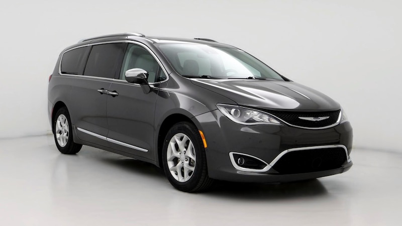 2019 Chrysler Pacifica Limited Hero Image