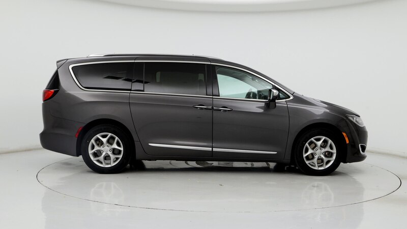 2019 Chrysler Pacifica Limited 7