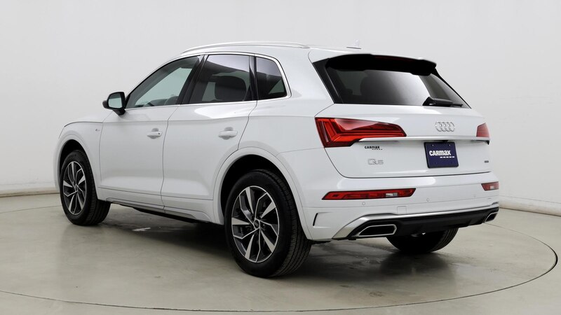 2024 Audi Q5 e Premium Plus 2