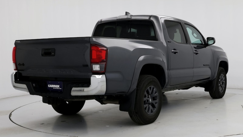 2022 Toyota Tacoma SR5 8