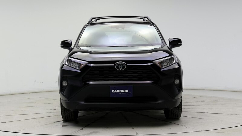 2020 Toyota RAV4 XLE 5