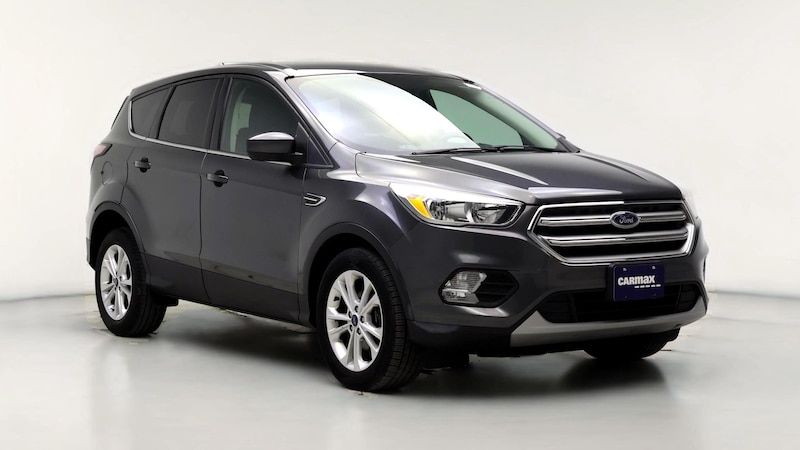 2017 Ford Escape SE Hero Image