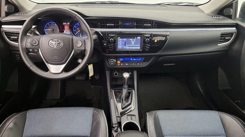 2016 Toyota Corolla S 9