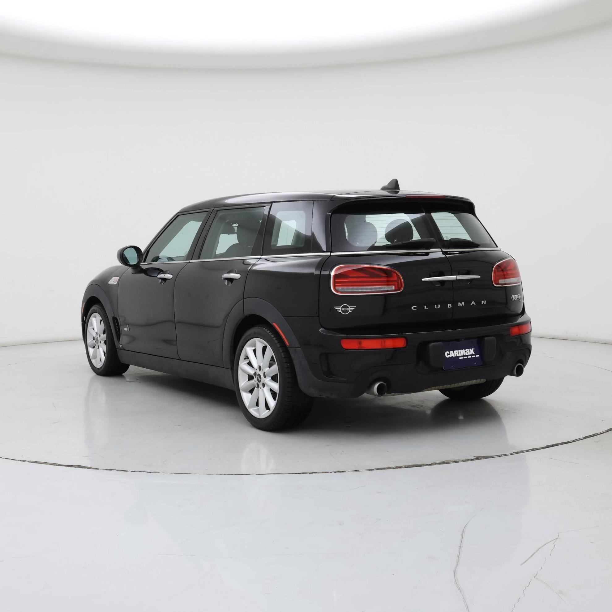 Thumbnail: 2020 MINI Cooper Clubman - 2