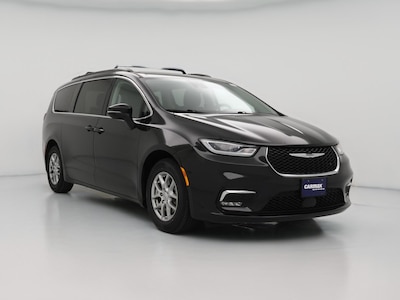 2021 Chrysler Pacifica Touring -
                Omaha, NE