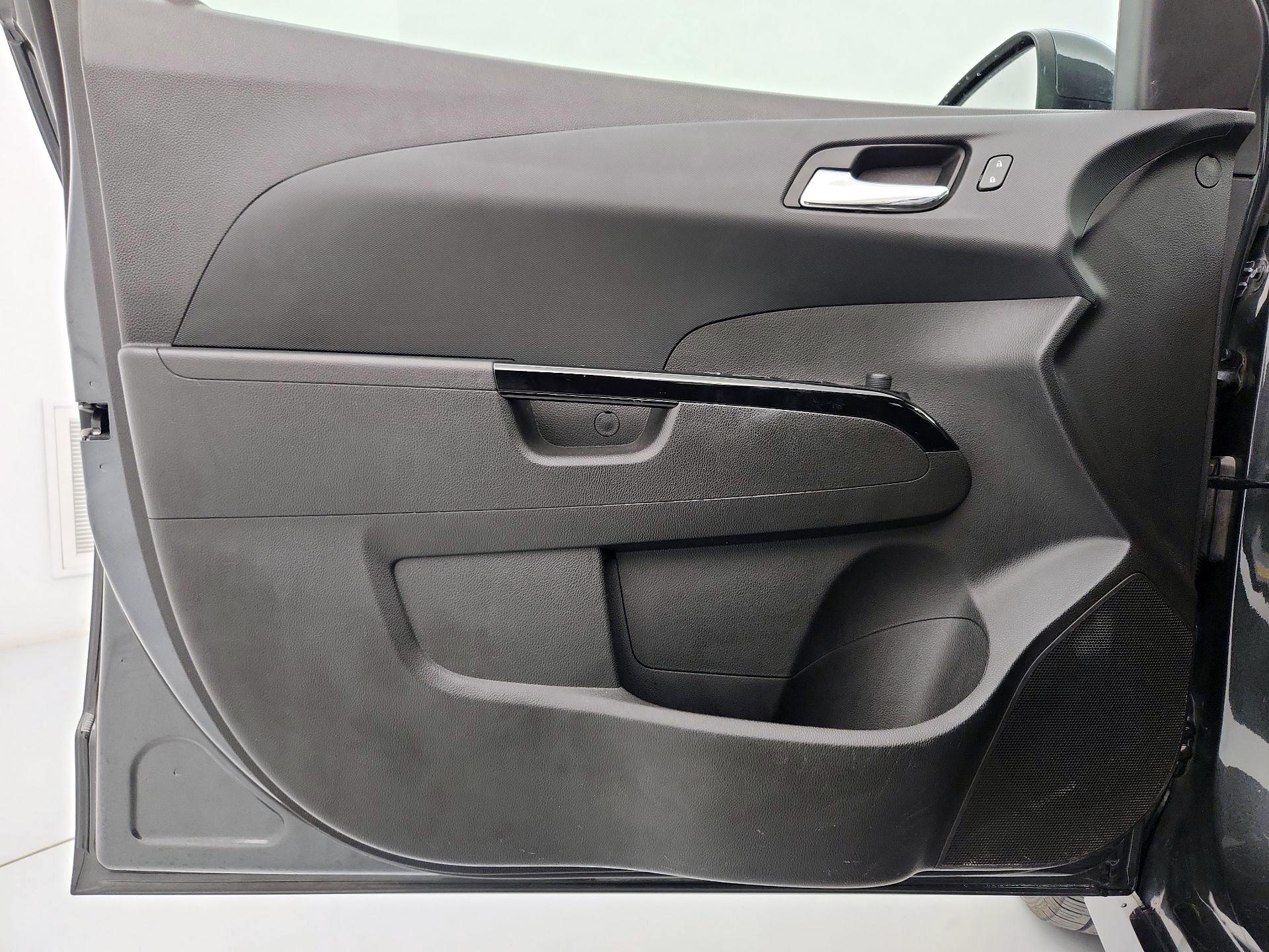 Thumbnail: 2020 Chevrolet Sonic - 12