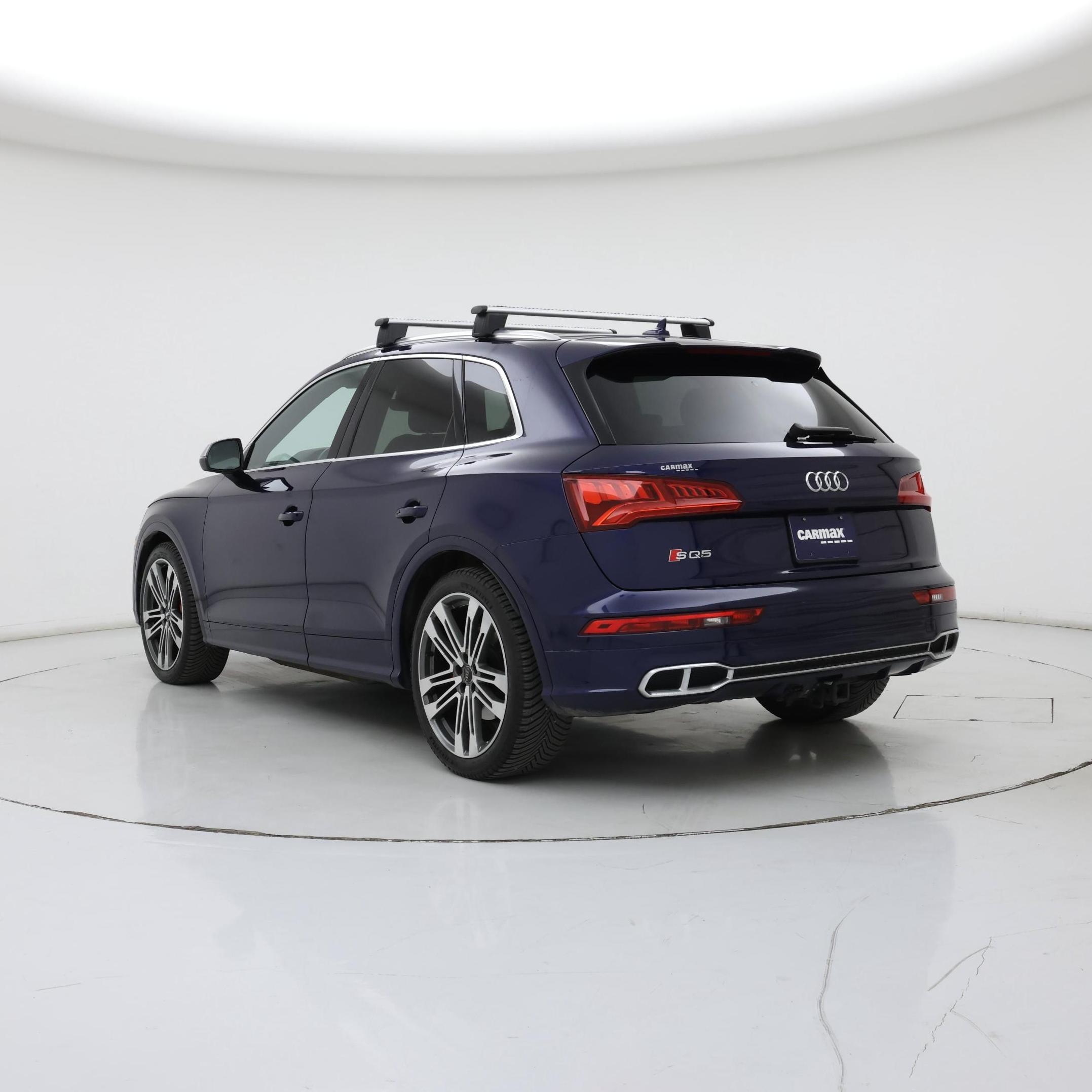 Thumbnail: 2019 Audi SQ5 - 2