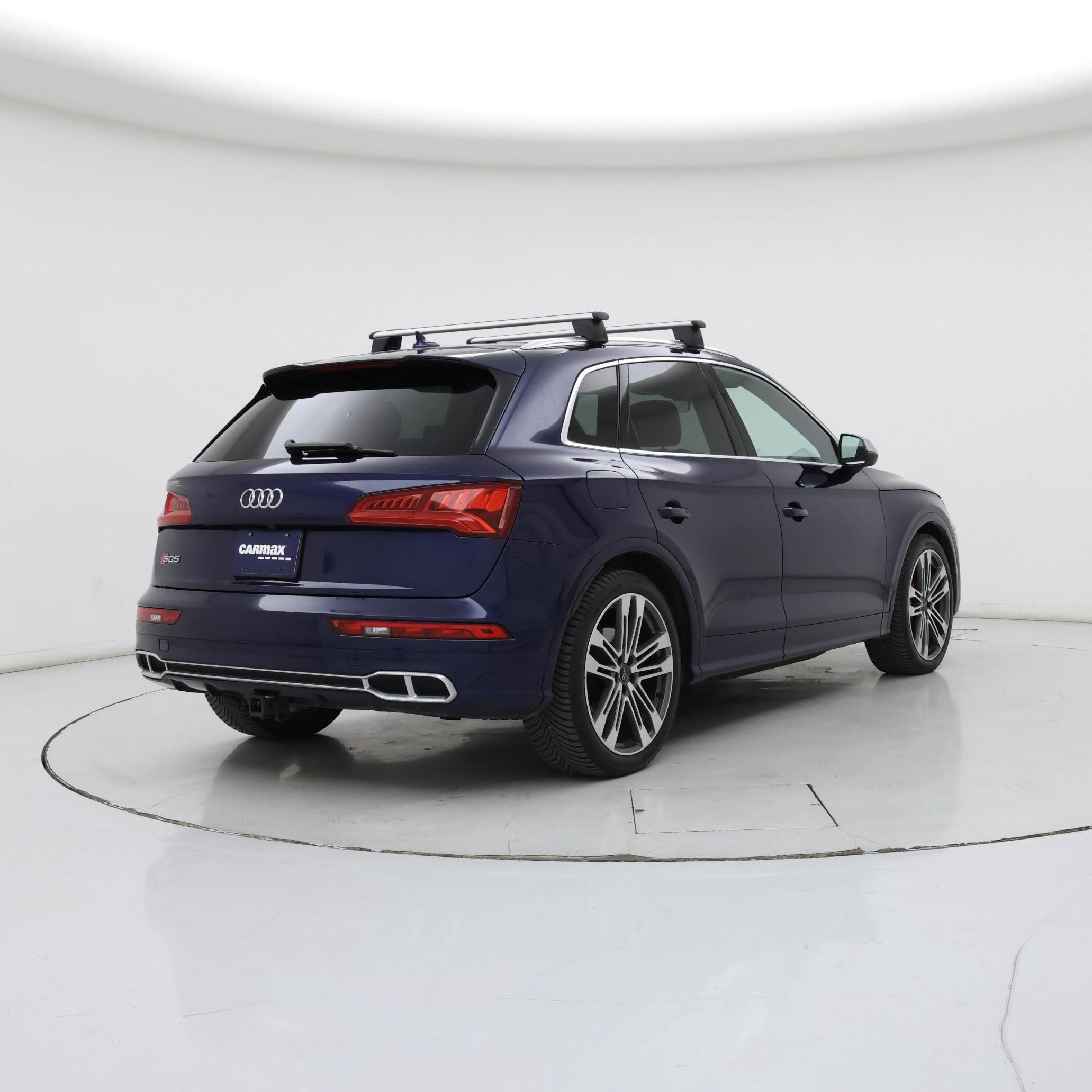 Thumbnail: 2019 Audi SQ5 - 8