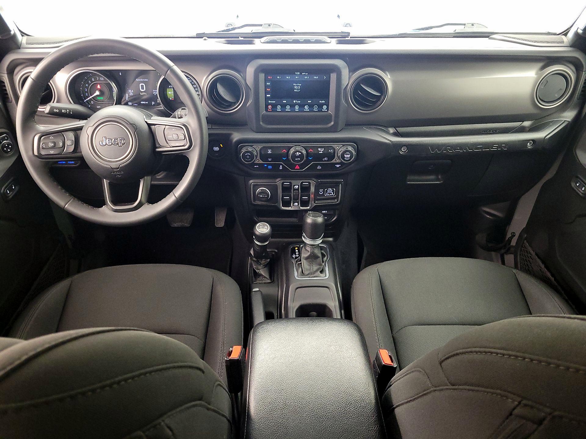 Thumbnail: 2023 Jeep Wrangler - 9