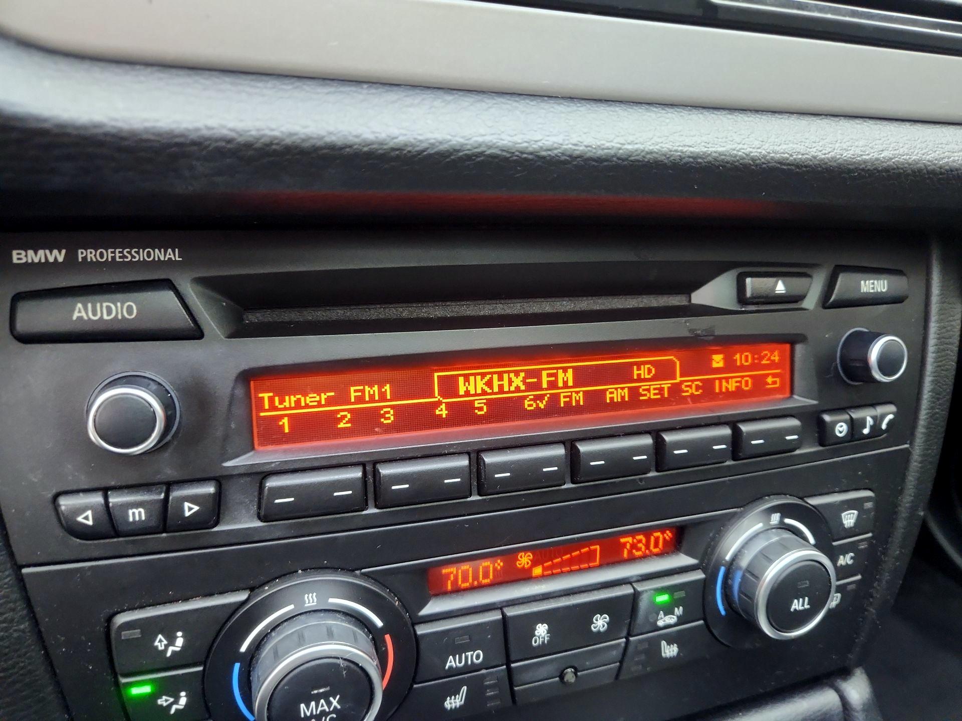 Thumbnail: 2015 BMW X1 - 14