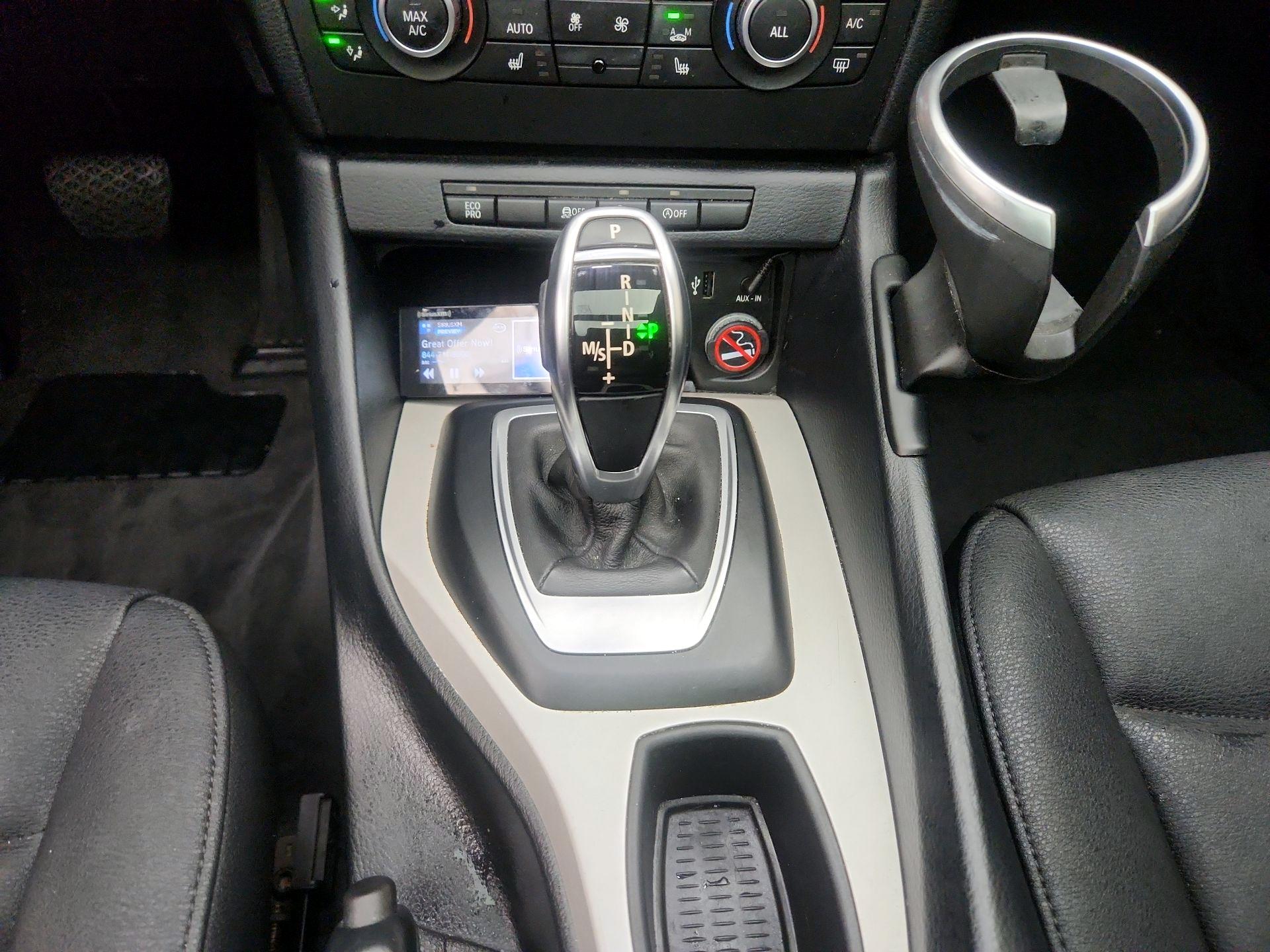 Thumbnail: 2015 BMW X1 - 16