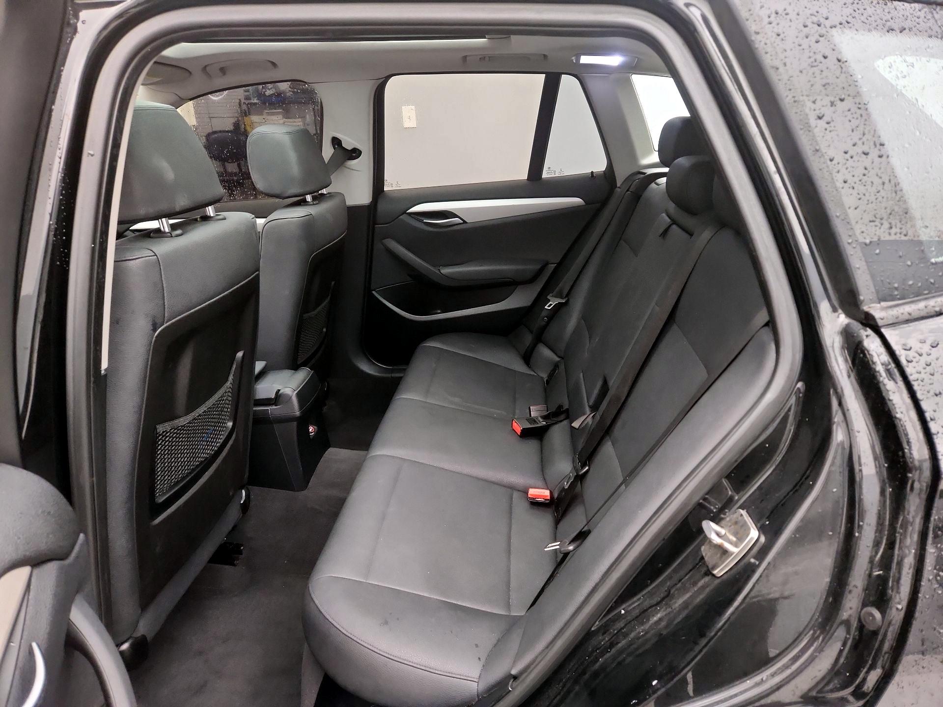 Thumbnail: 2015 BMW X1 - 19