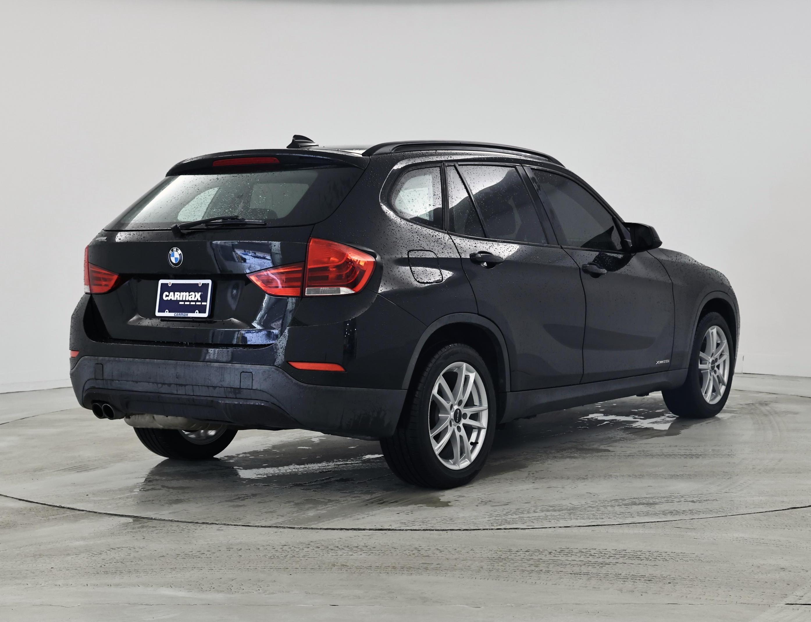 Thumbnail: 2015 BMW X1 - 8