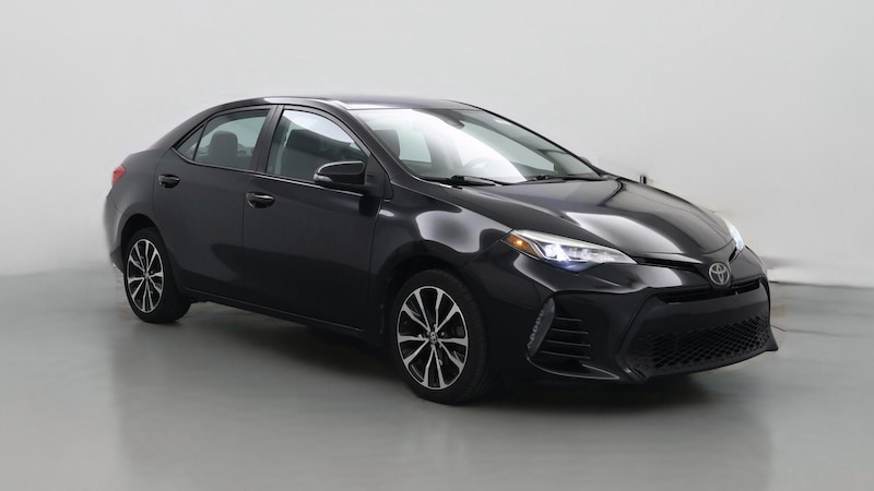 2017 Toyota Corolla SE Hero Image