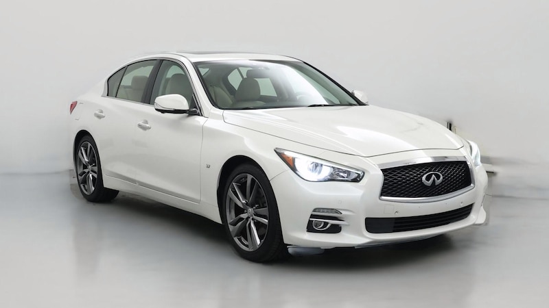 2015 INFINITI Q50 Premium Hero Image