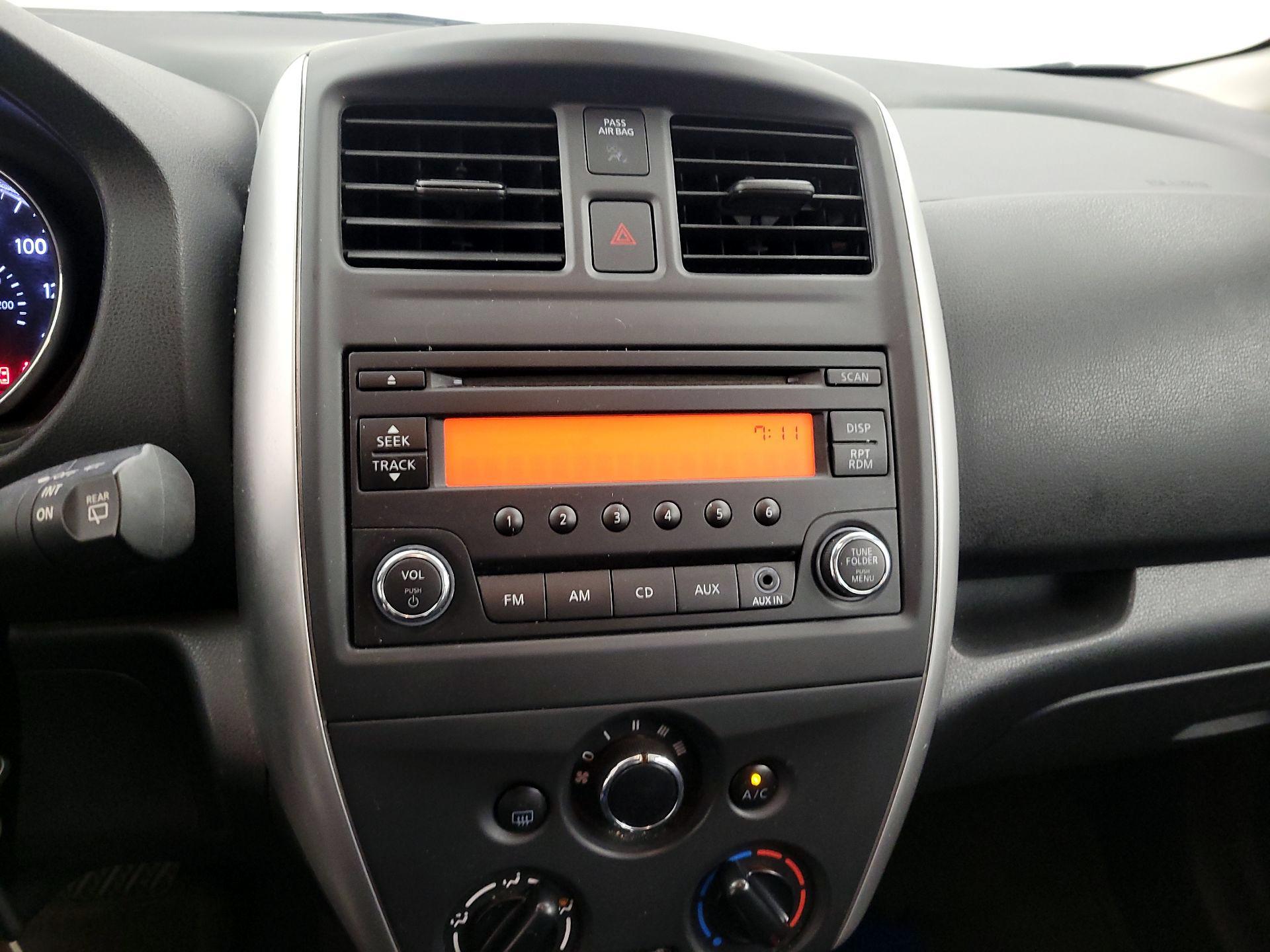 Thumbnail: 2017 Nissan Versa Note - 13