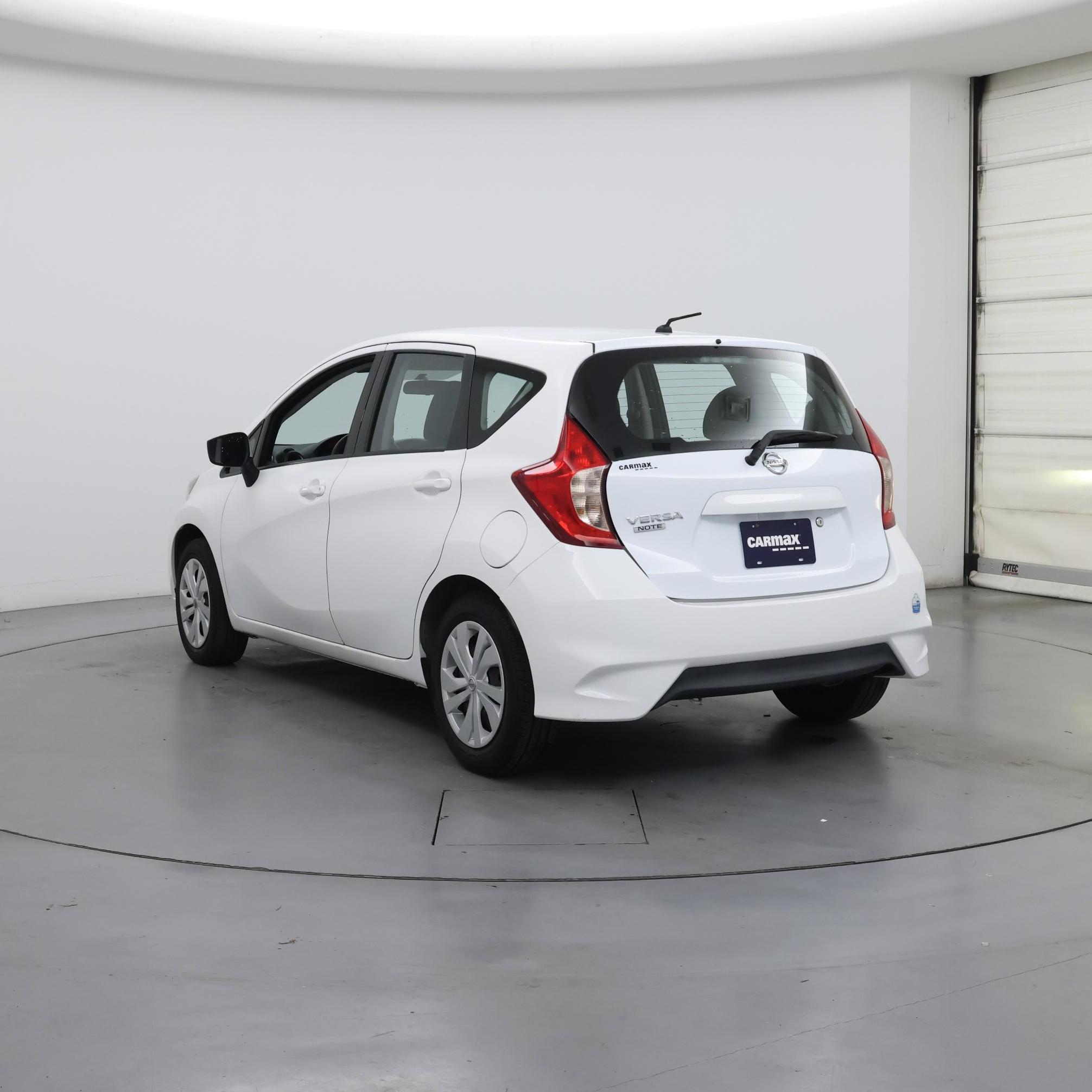 Thumbnail: 2017 Nissan Versa Note - 2