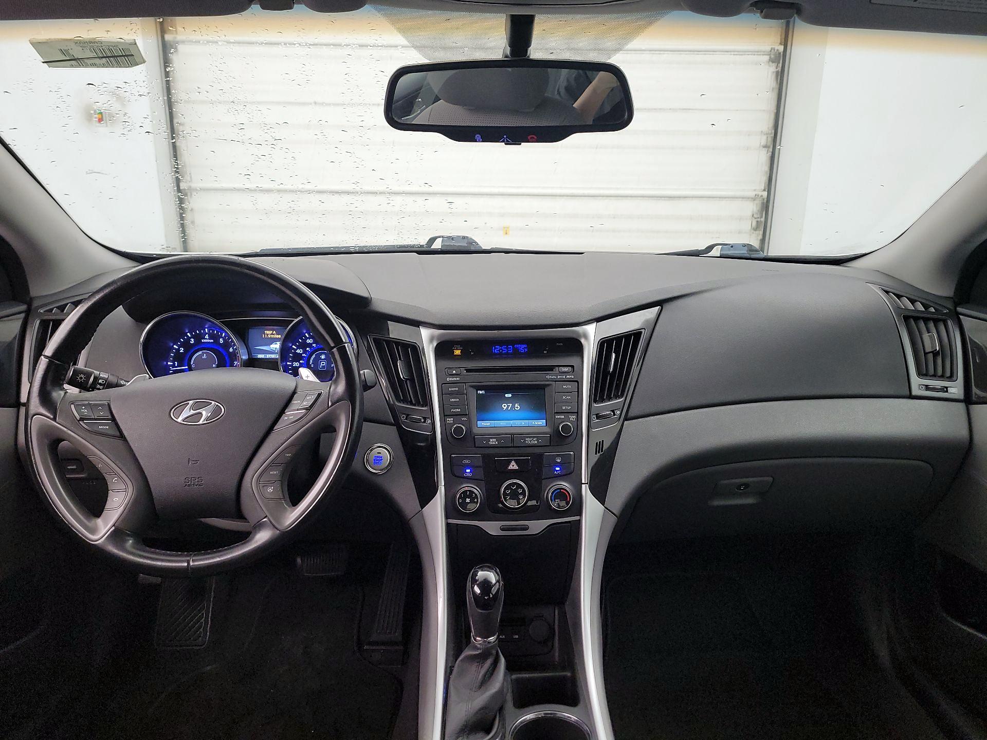 Thumbnail: 2014 Hyundai Sonata - 9