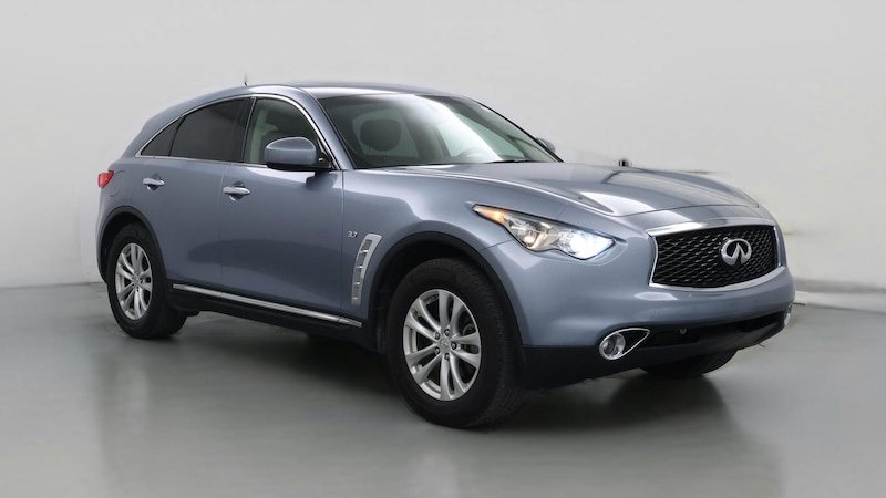 2017 INFINITI QX70  Hero Image