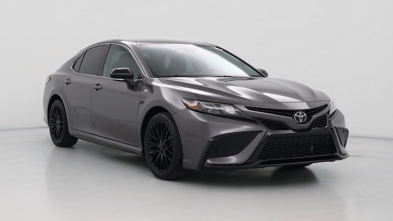 2022 Toyota Camry SE Hero Image