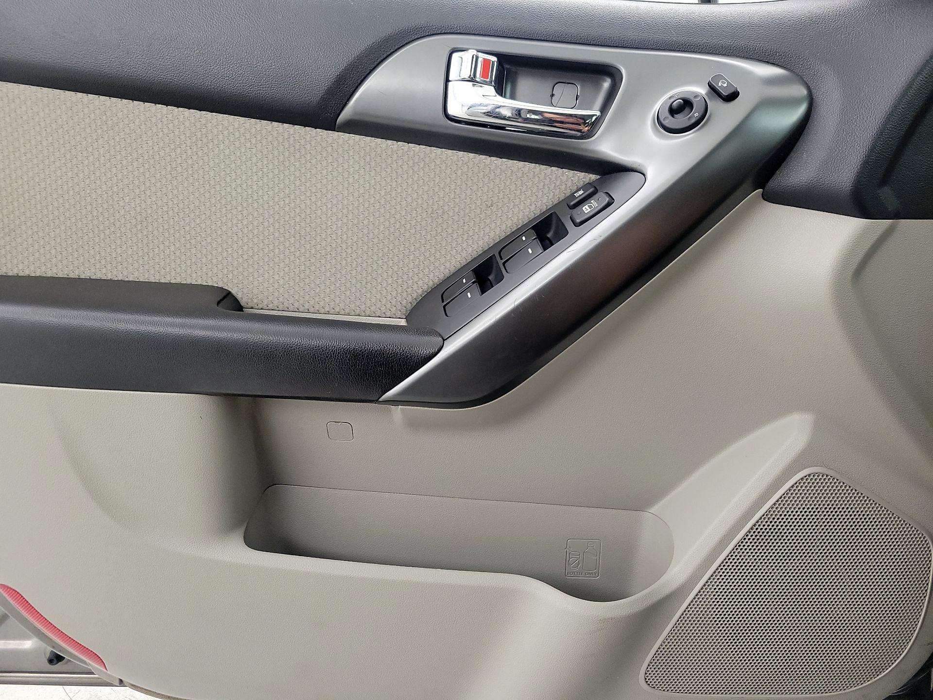 Thumbnail: 2013 Kia Forte - 12