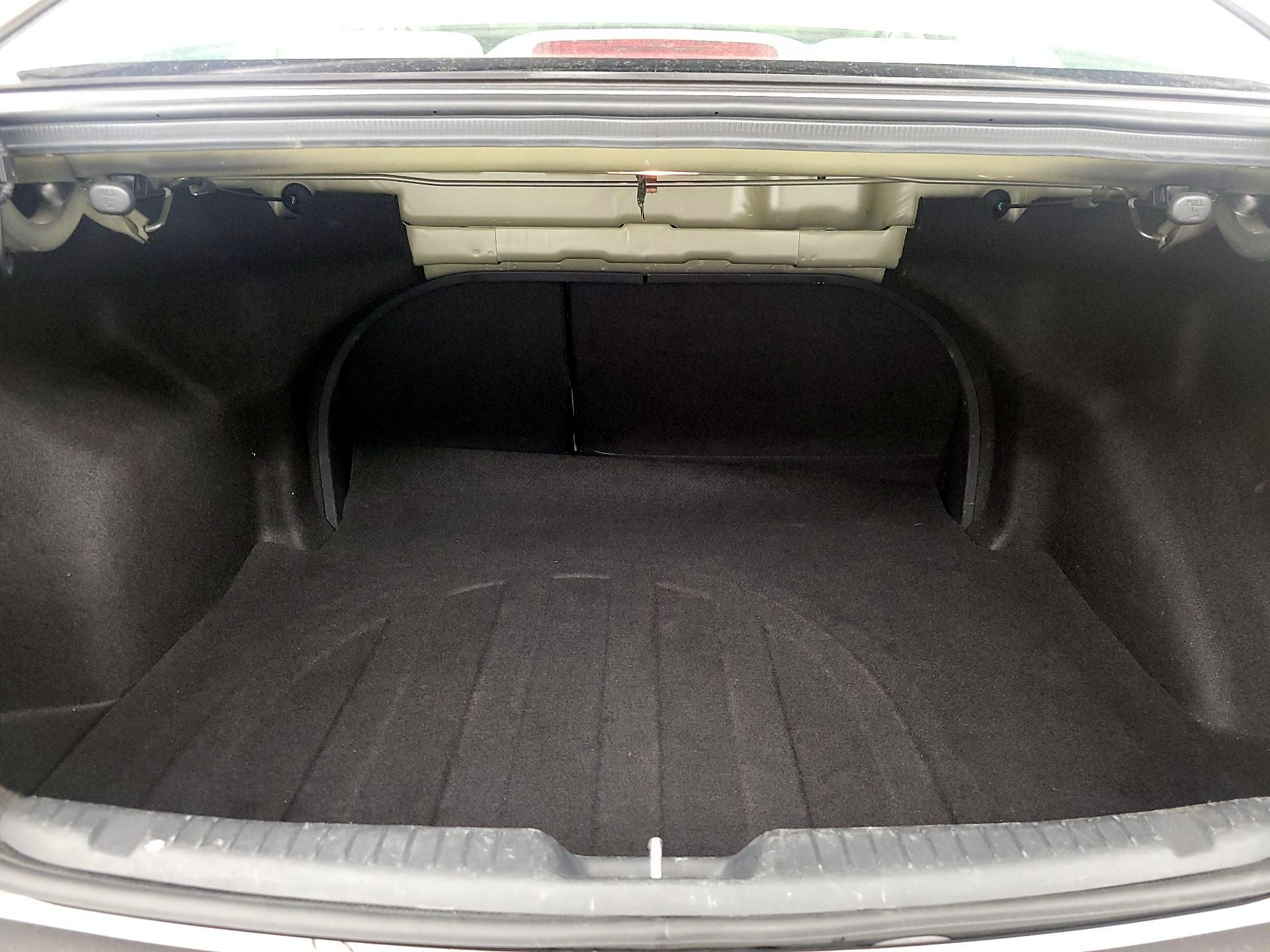 Thumbnail: 2013 Kia Forte - 19
