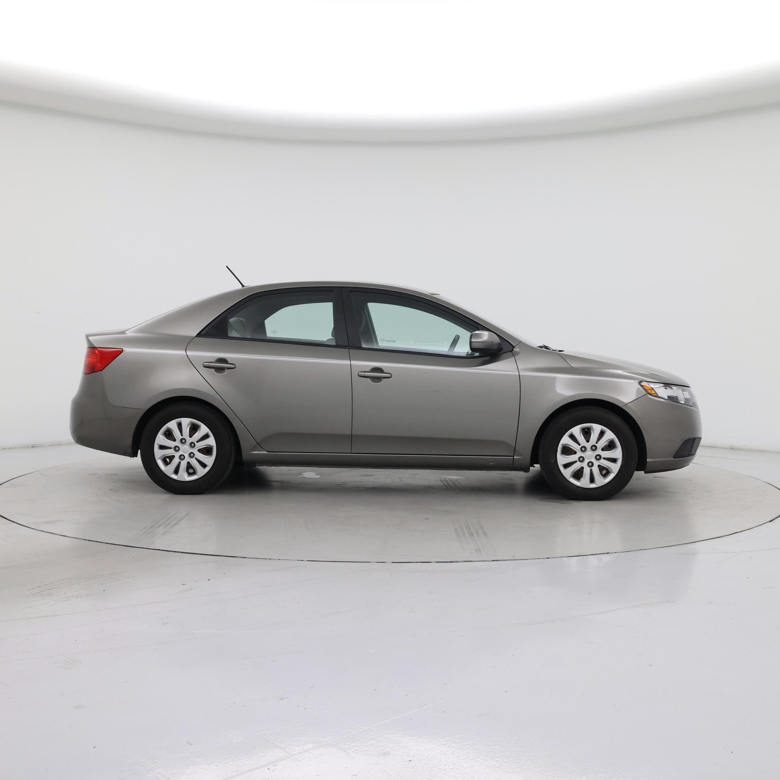 Thumbnail: 2013 Kia Forte - 7